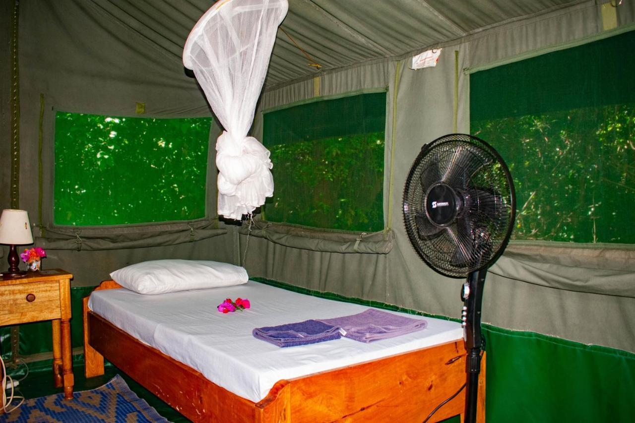 Villa Firefly Eco Retreat à Shimoni Extérieur photo
