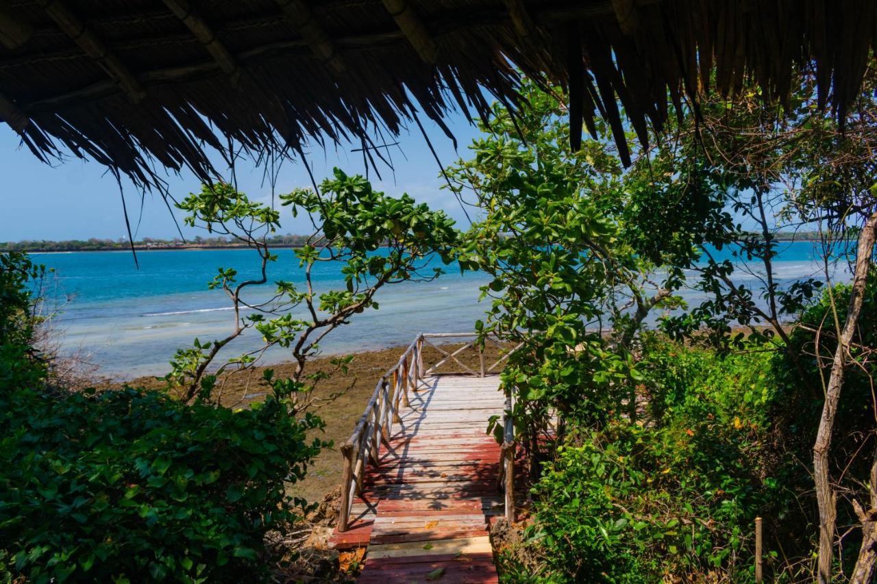 Villa Firefly Eco Retreat à Shimoni Extérieur photo